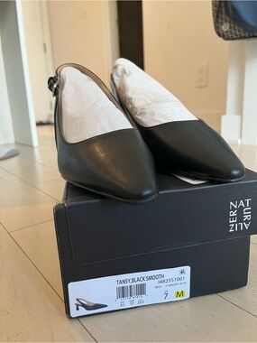 Naturalizer Tansy Slingback Heels With Pointed Toe (brand new in box) size 7 M